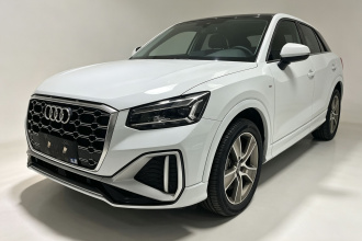 奥迪Q2L 2022款 35 TFSI 时尚动感型