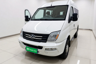 上汽大通MAXUS 新途V80 2021款 2.0T 手动经典傲运通短轴中顶5/6座