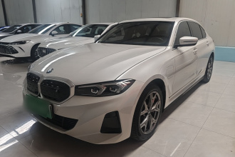 宝马i3 2024款 eDrive 35 L