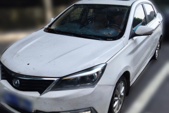 长安 悦翔V7 2016款 1.6L 手动乐享型 国V