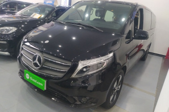 奔驰 威霆 2021款 2.0T 商务版 7座