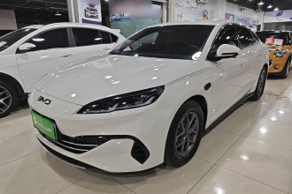 比亚迪 海豹06新能源 2025款 DM-i 智驾版 80KM豪华型