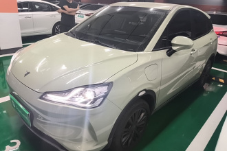 哪吒汽车 哪吒V 2022款 潮 400 Lite