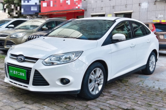 福特 福克斯 2012款 三厢 1.6L 自动舒适型