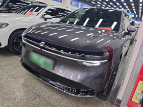 极氪7X 2025款 100kWh 长续航四驱智驾版