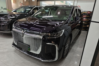 岚图汽车 岚图梦想家 2025款 PHEV 四驱尊贵鲲鹏版