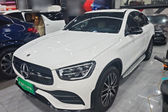 奔驰GLC轿跑  GLC 300 4MATIC 轿跑SUV