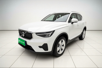 沃尔沃XC40 2023款 B3 智行时尚版