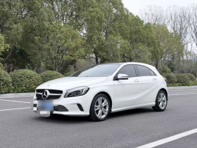 奔驰A级(进口) 2017款 改款 A 200 动感型