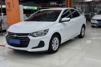 雪佛兰 科沃兹 2022款 325T 自动欣悦版