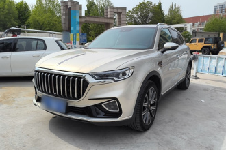 红旗HS5 2022款 改款 2.0T 智联旗享四驱版