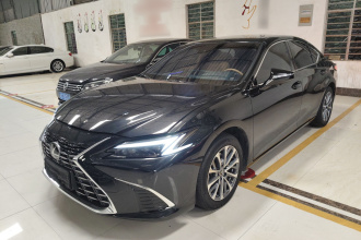 雷克萨斯ES 2025款 300h 臻享版
