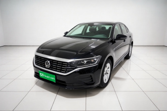 大众 帕萨特 2025款 出众款 280TSI 商务版