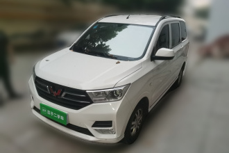 五菱汽车 五菱宏光 2021款 改款1.5L S标准型 电动助力LAR