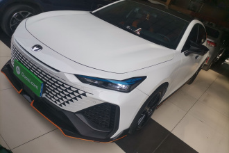 长安UNI-V 2023款 2.0T 锋速版