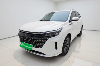 蓝电E5 2023款 1.5L DE-i 100KM畅享型 7座