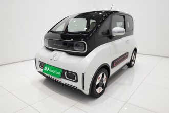 宝骏KiWi EV 2022款 艺术家轻享版 磷酸铁锂