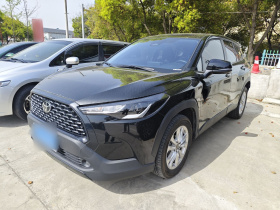 丰田 卡罗拉锐放 2024款 2.0L 先锋版