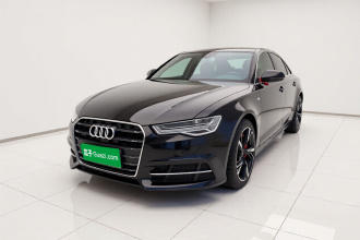 奥迪A6L 2018款 30周年年型 45 TFSI quattro 豪华型