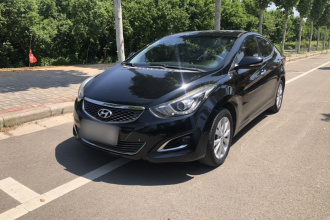 现代 朗动 2016款 1.6L 手动尊贵型