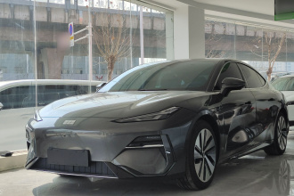 吉利银河 银河E8 2024款 550km 后驱MAX