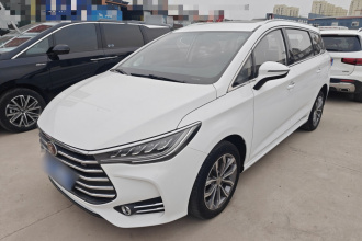 比亚迪 宋MAX 2019款 1.5T 自动智联睿逸天窗型 6座 国VI