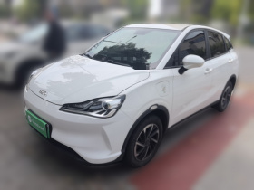 哪吒汽车 哪吒V 2021款 长续航娱乐版升级型