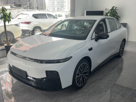 零跑汽车 零跑B01 2025款 550智行版