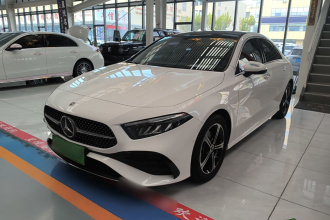 奔驰A级 2023款 A 200 L 时尚型