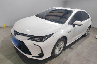 丰田 卡罗拉 2021款 双擎 1.8L E-CVT精英版
