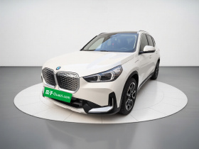 宝马iX1 2023款 xDrive30L X设计套装