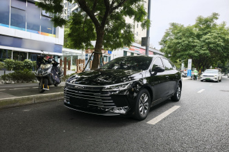 比亚迪 驱逐舰05 2024款 荣耀版 DM-i 55KM 尊贵型