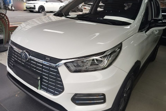 比亚迪 元新能源 2019款 EV360 智联领尚型