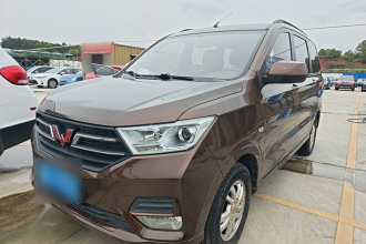 五菱汽车 五菱宏光 2019款 1.5L S舒适型国VI LAR