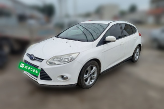福特 福克斯 2012款 两厢 1.6L 自动风尚型
