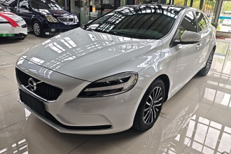 沃尔沃V40 2018款 T3 智逸版