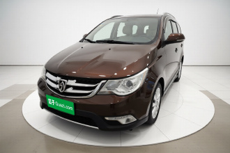 宝骏730 2014款 1.5L 手动豪华型 7座