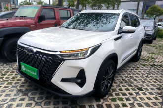 奇瑞 瑞虎8 PRO 2025款 290T 两驱尊贵版