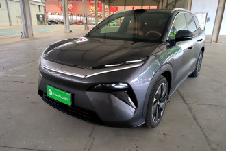 比亚迪 唐L 2025款 EV 600KM四驱激光雷达旗舰型