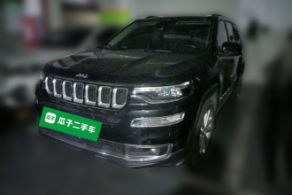 Jeep 大指挥官 2020款 2.0T 四驱精英增强版