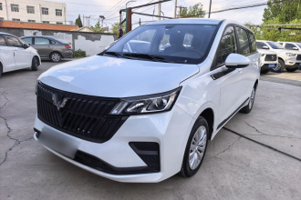 五菱汽车 五菱佳辰 2022款 1.5L 手动乐享精英型