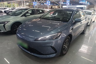 比亚迪 海豹05 DM-i 2025款 DM-i 智驾版 120KM旗舰型