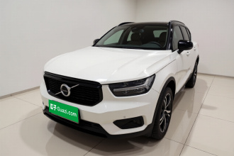 沃尔沃XC40 2021款 T4 四驱智远运动版
