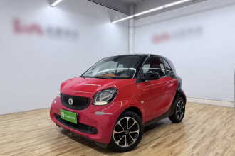 smart fortwo 2015款 1.0L 52千瓦硬顶激情版