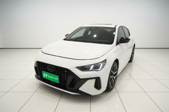 广汽传祺 影豹 2021款 270T DCT J16版