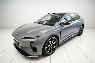 蔚来ET9 2025款 102kWh 签名版