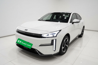 吉利银河 银河L6 2024款 125km PLUS 龙腾版