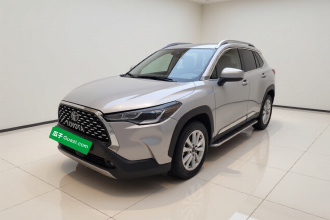 丰田 卡罗拉锐放 2024款 2.0L 先锋版