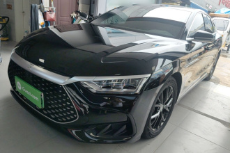 比亚迪 汉 2024款 DM-i 荣耀版 121KM 尊贵型