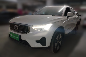沃尔沃XC40 2023款 B3 智远豪华版